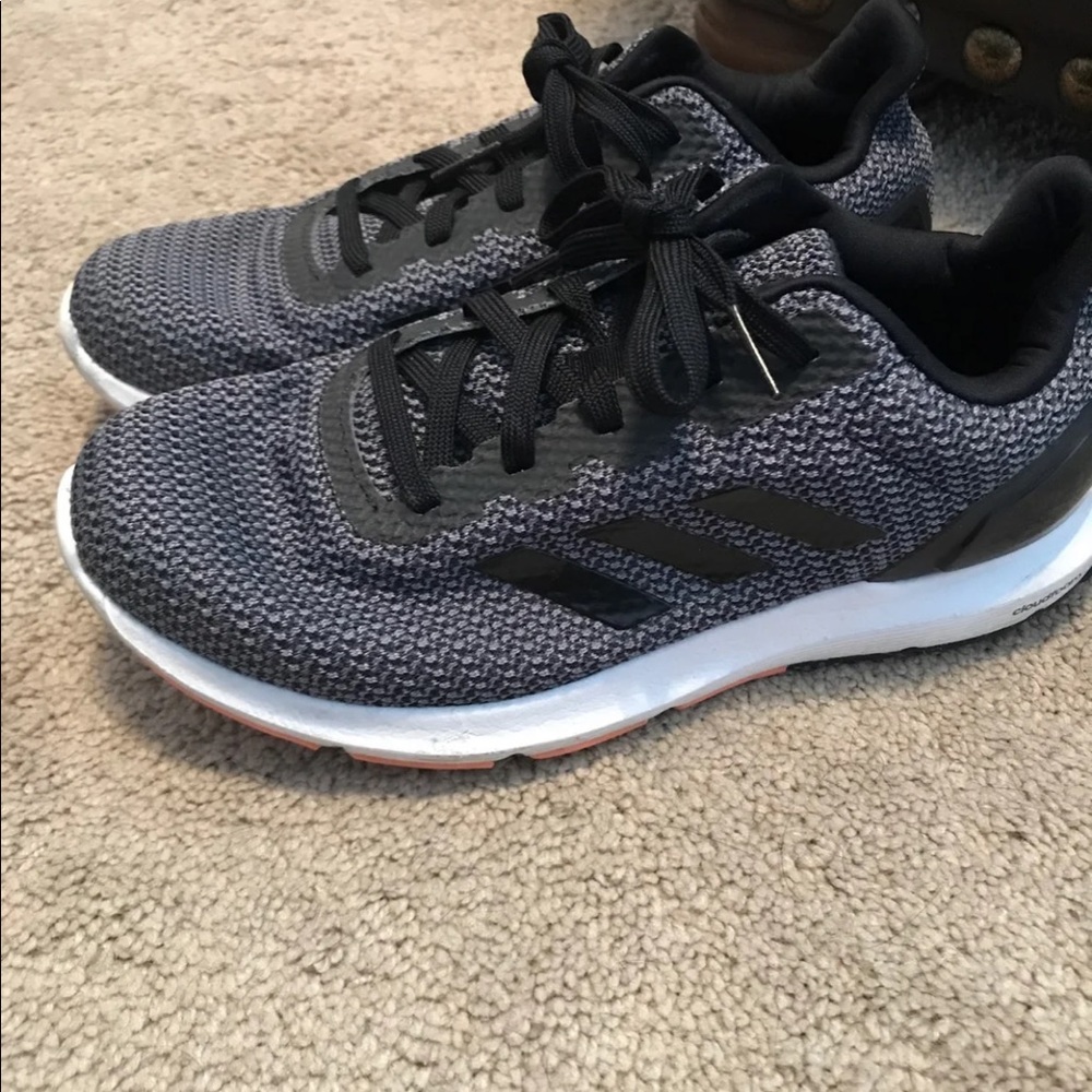 Womens adidas cloudfoam 8.5